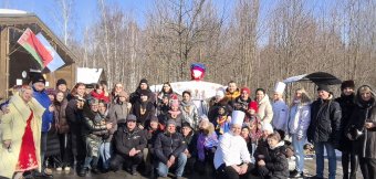 Масленица по-семейному в парк-отеле «На том берегу»: Фотография